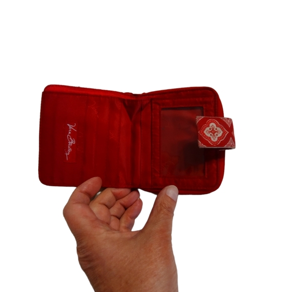 Vera Bradley wallet red - Picture 3 of 5